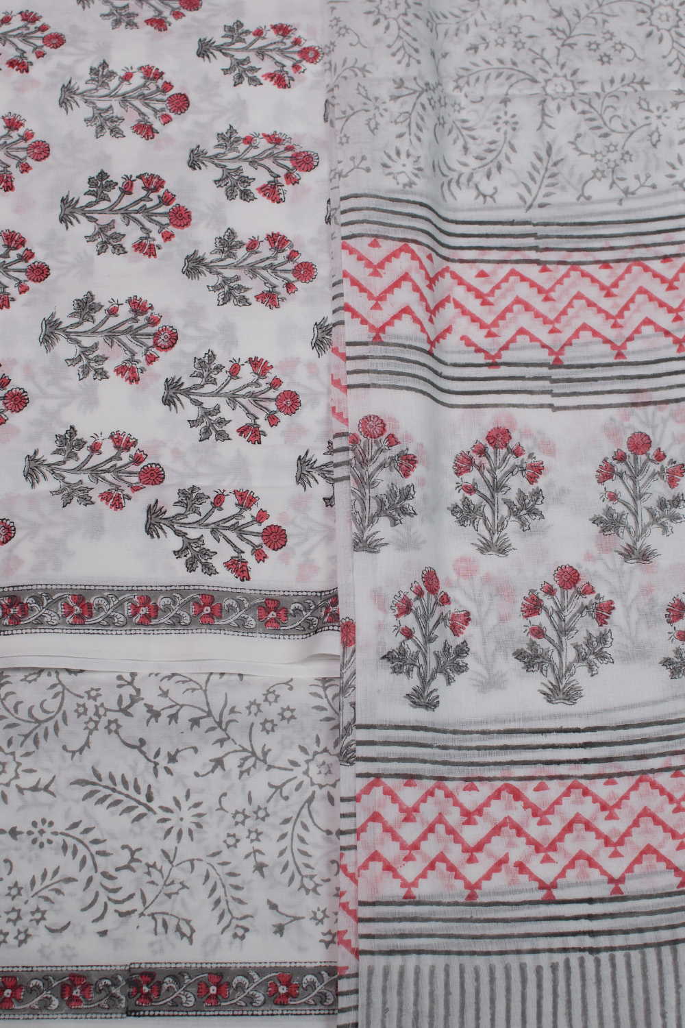 Unstitched Suits - Matkatus