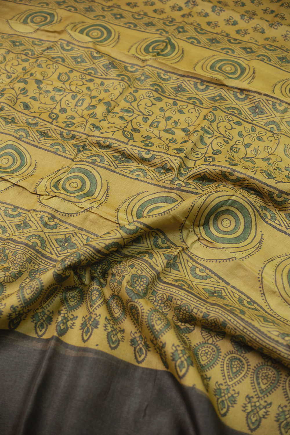 Tussar Silk Saree - Matkatus 