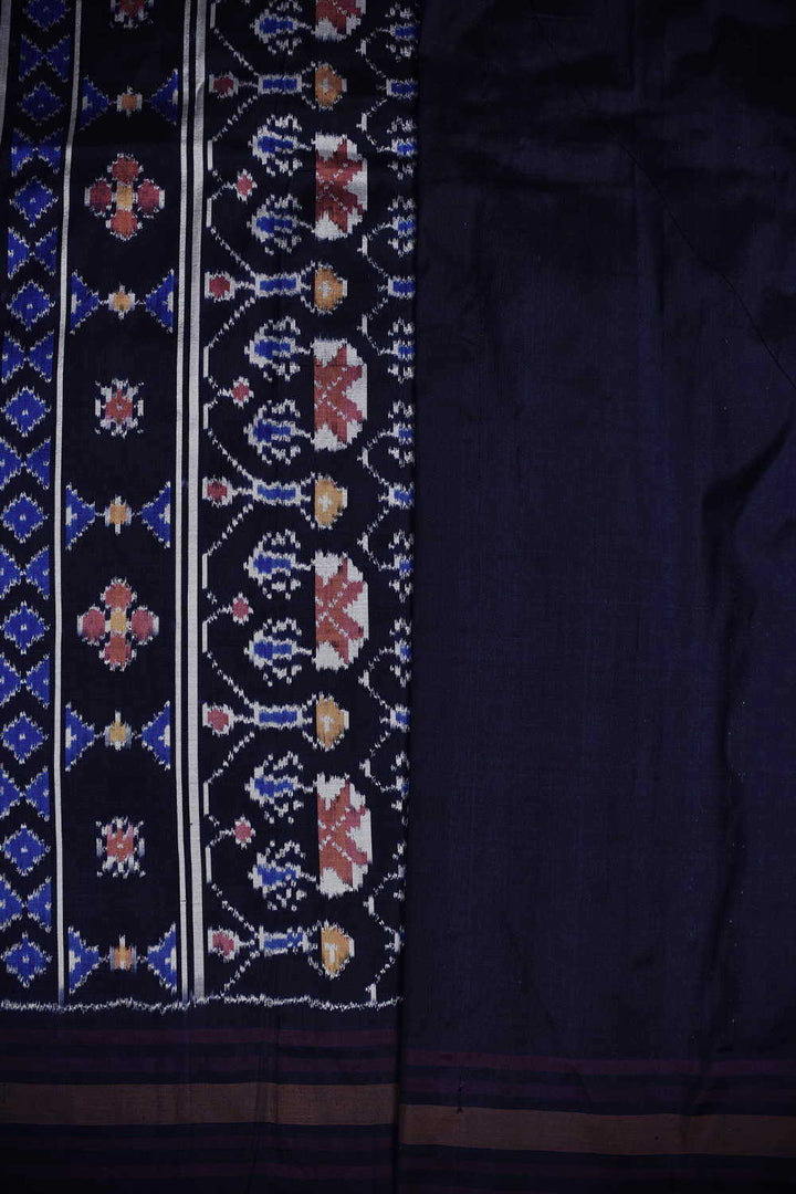 Traditional Sarees - Matkatus 