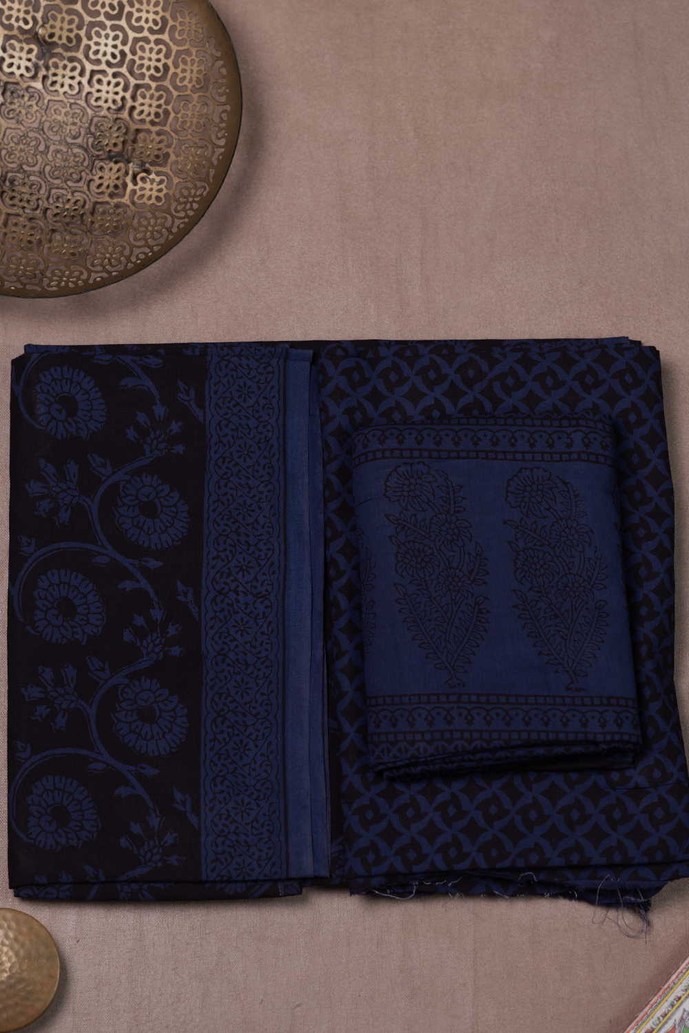 Bagh Suits - Matkatus 