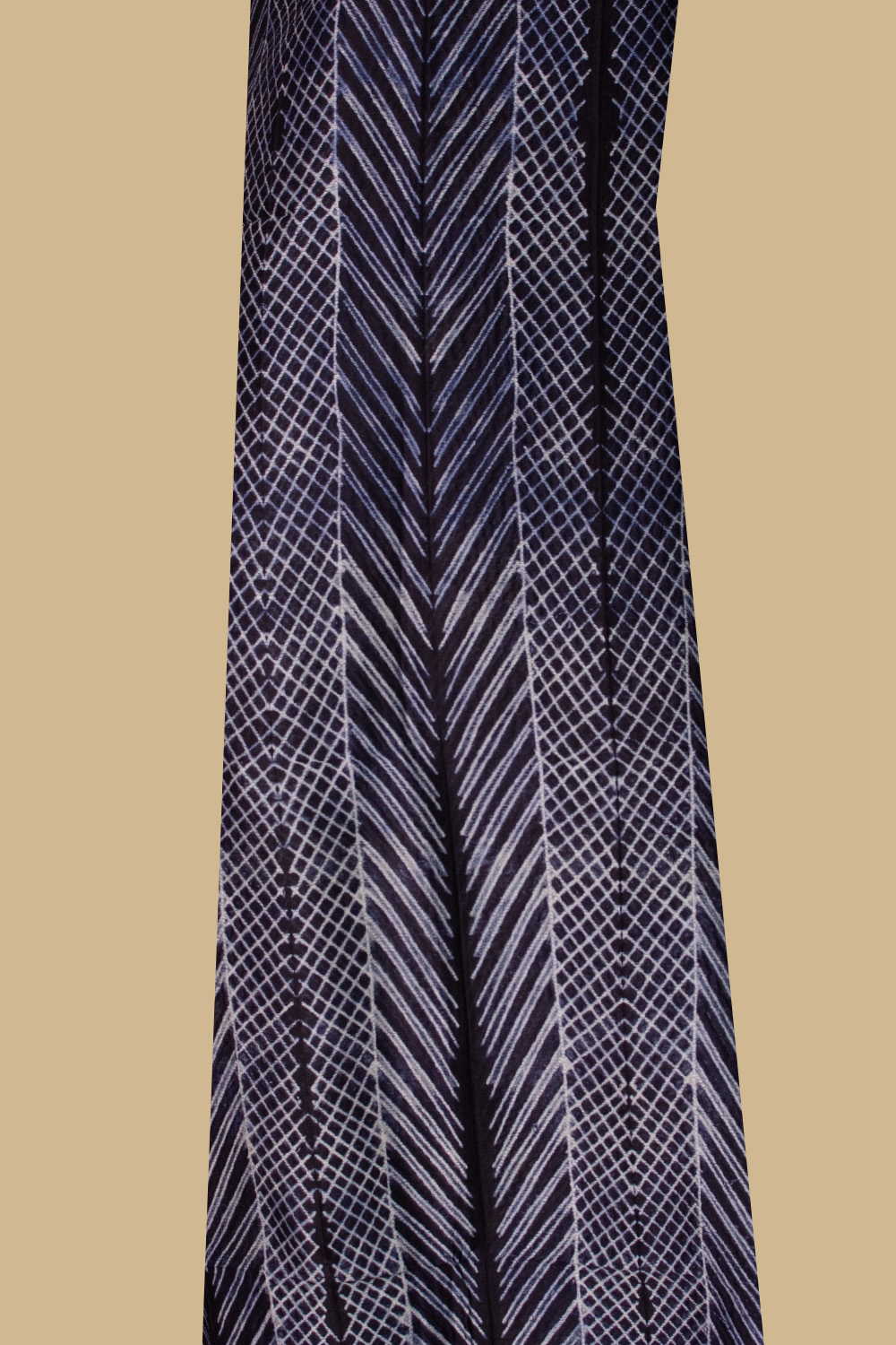 Shibori Suits - Matkatus 