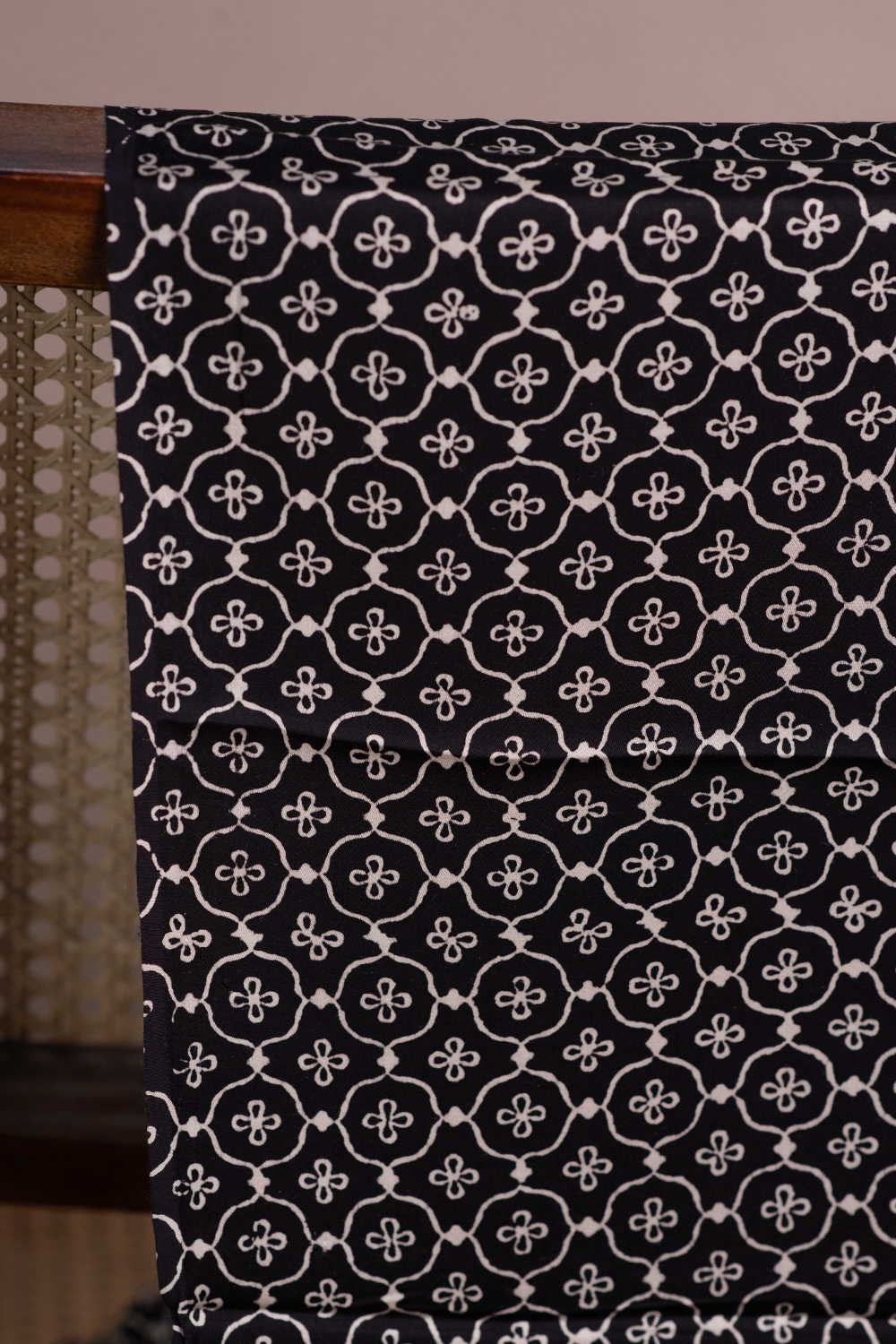 Silk Fabric - Matkatus 