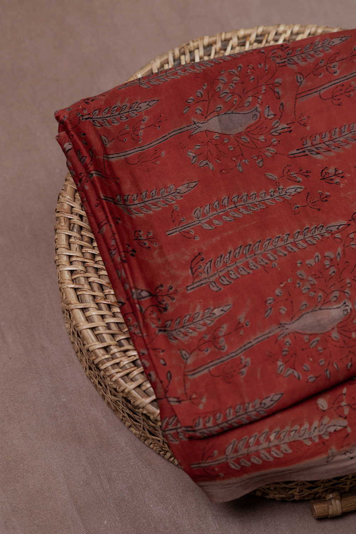 Silk Fabrics - Matkatus