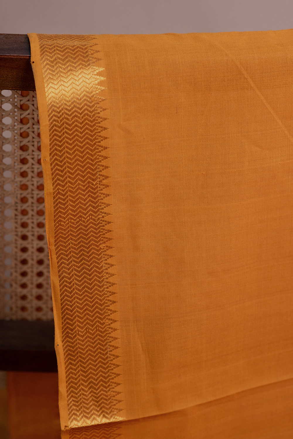 Mangalagiri Border Fabric -Matkatus