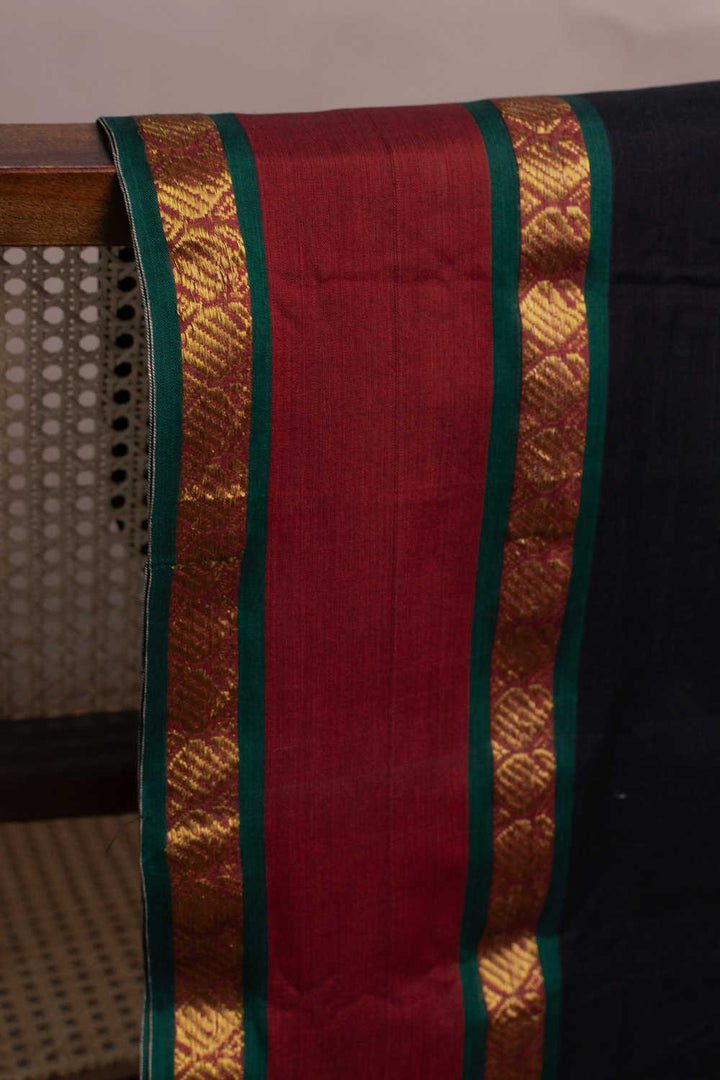 Border Fabrics - Matkatus 