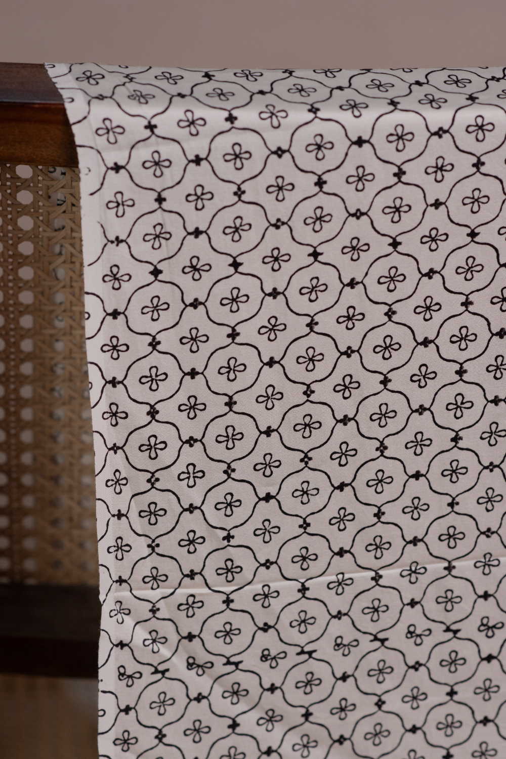 Silk Fabric - Matkatus 