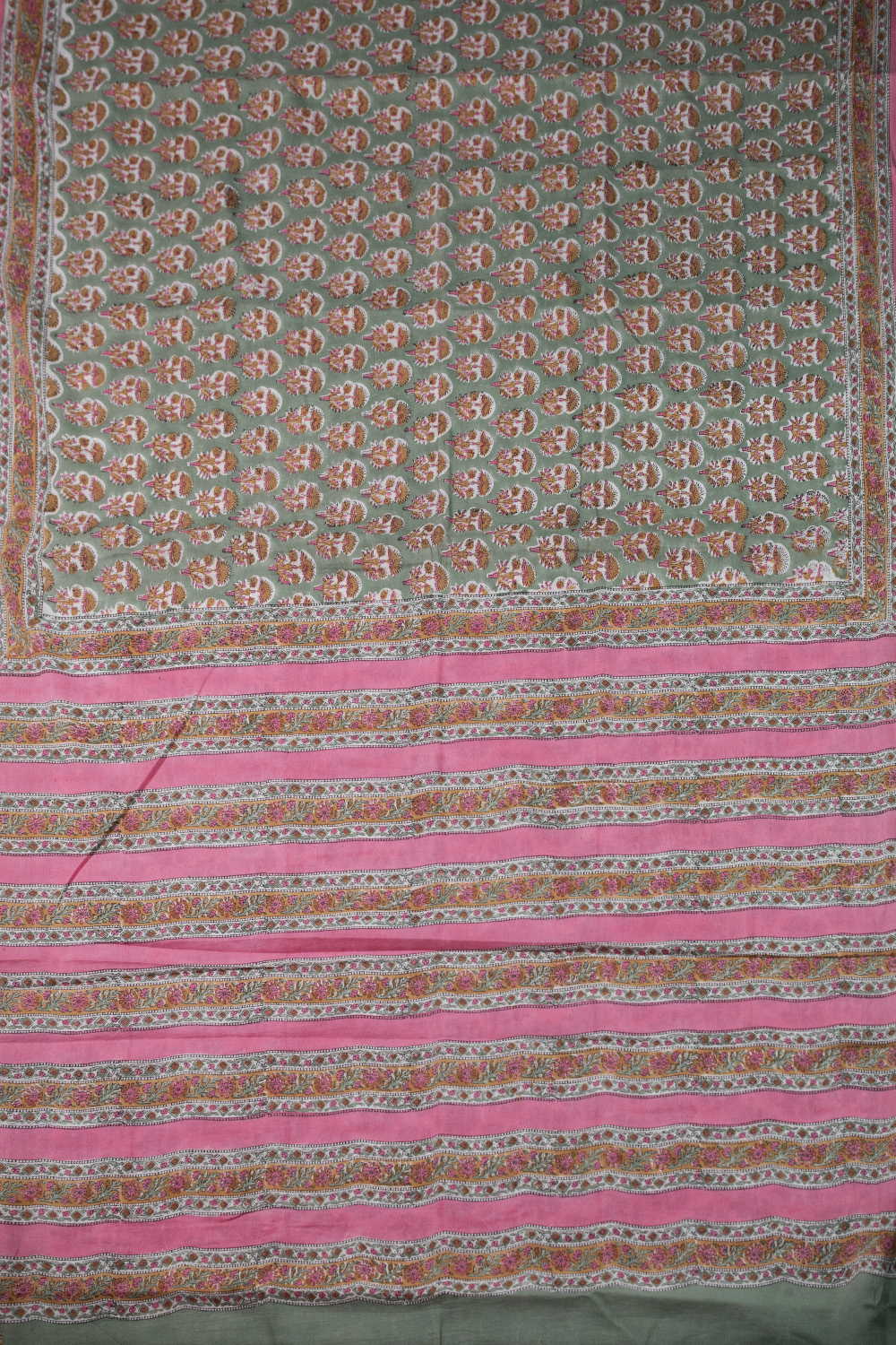 Sarees - Matkatus 