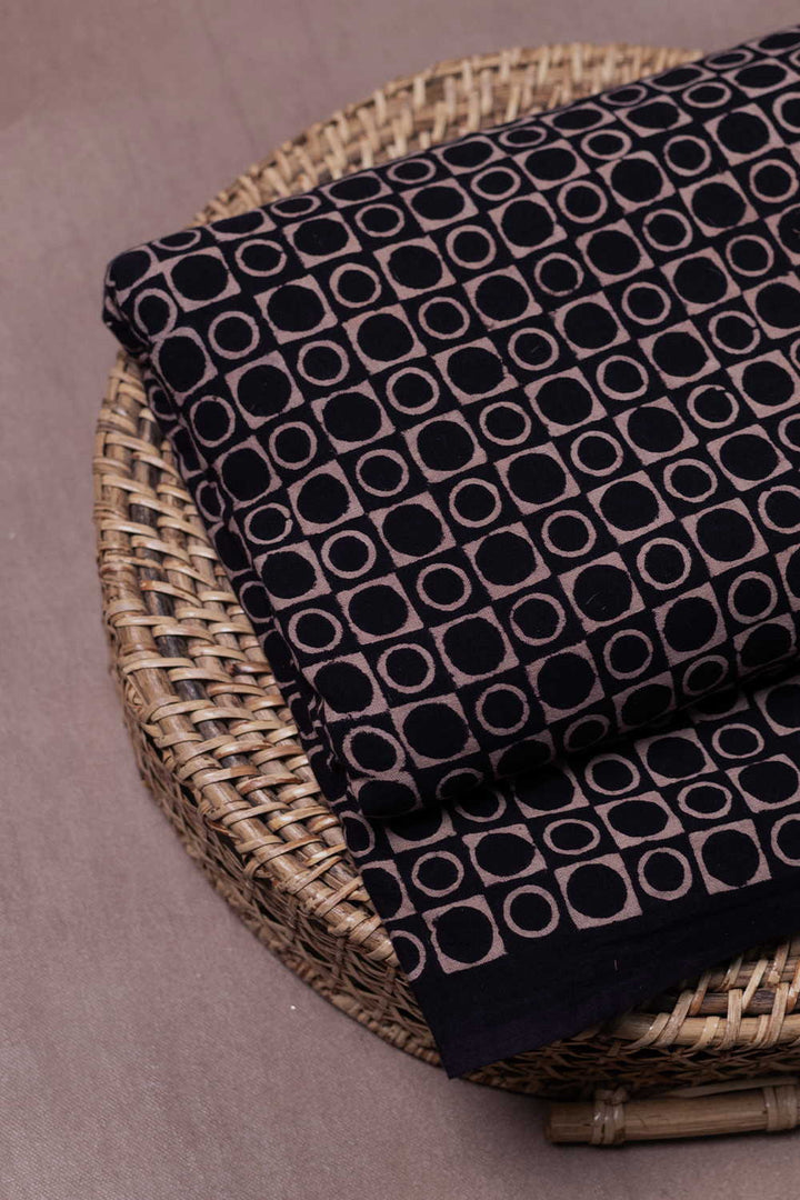 Ajrak Print Fabrics - Matkatus 