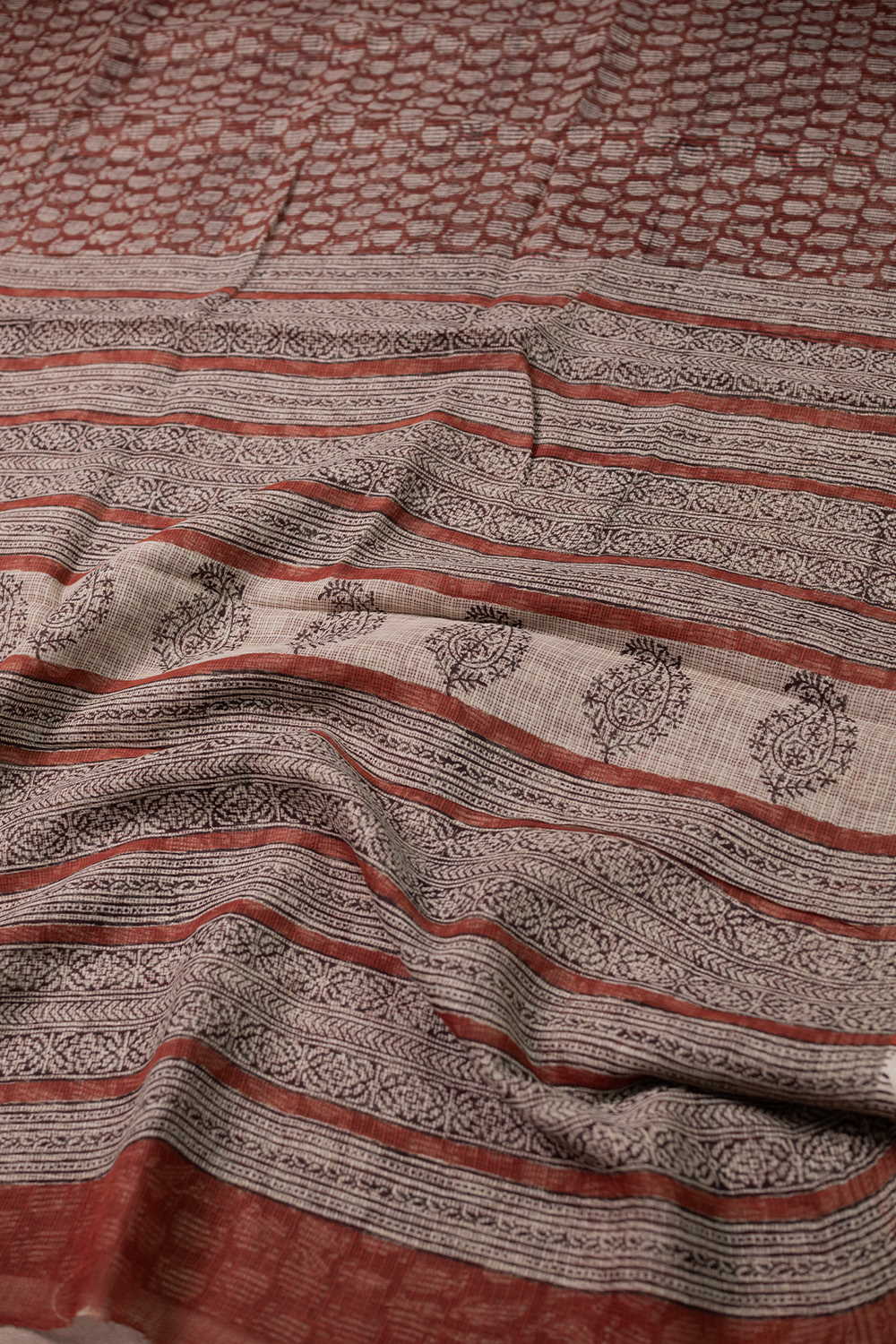 Sarees - Matkatus 