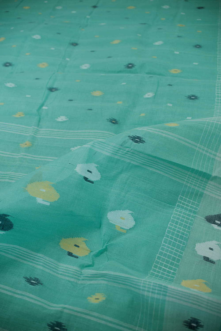 Sarees - Matkatus 