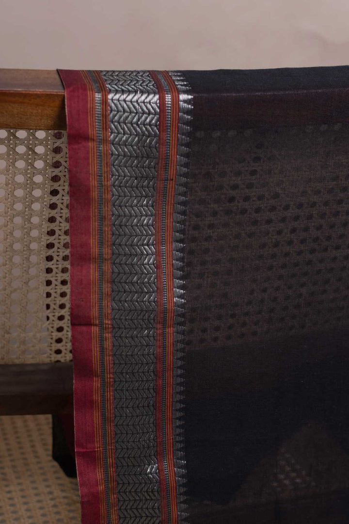 Border Fabrics - Matkatus 