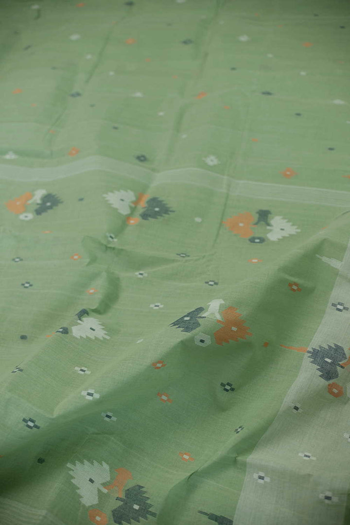 Sarees - Matkatus 