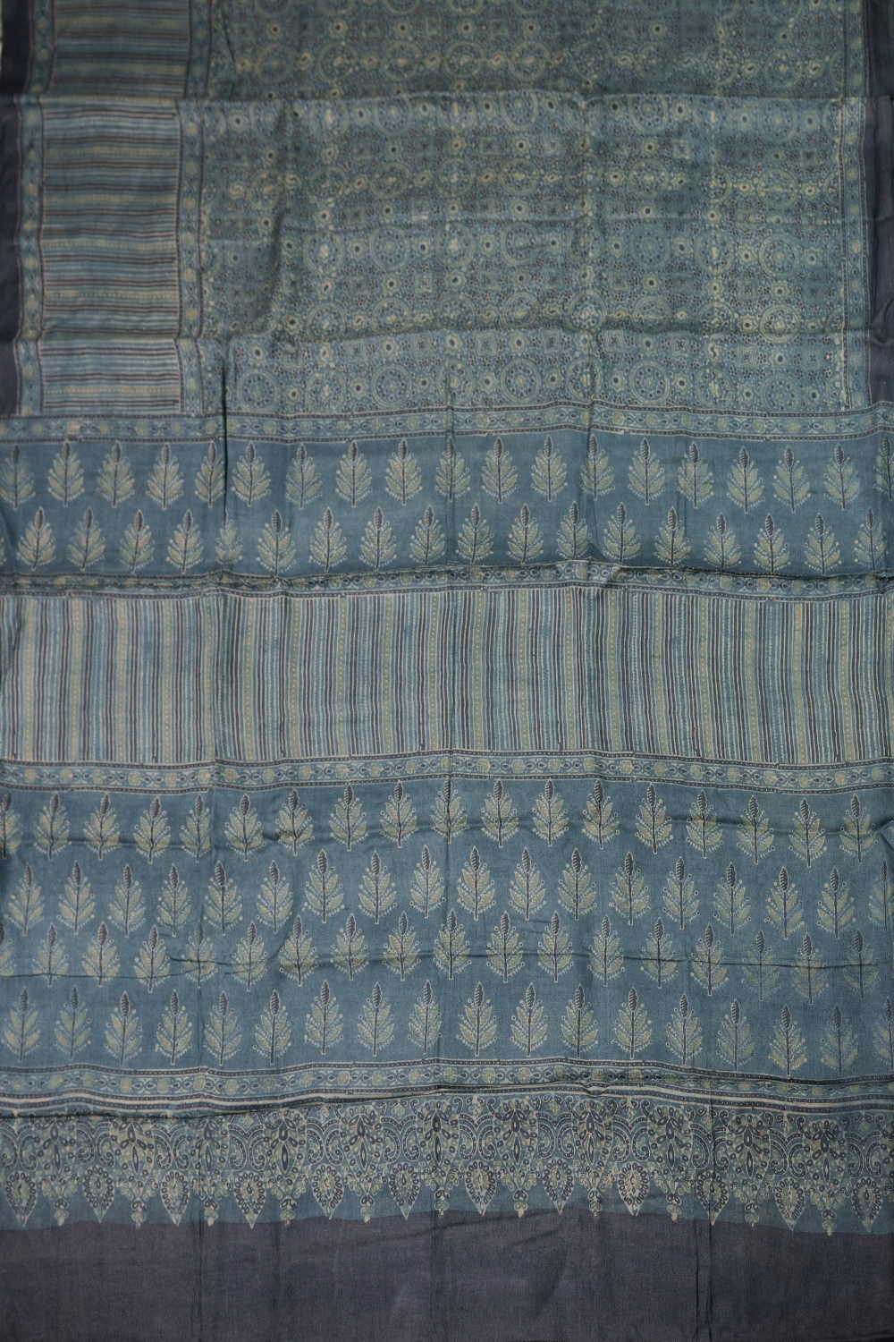 Sarees - Matkatus 