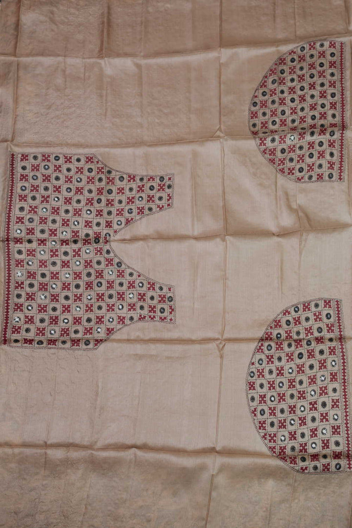 Embroidered Blouse - Matkatus 