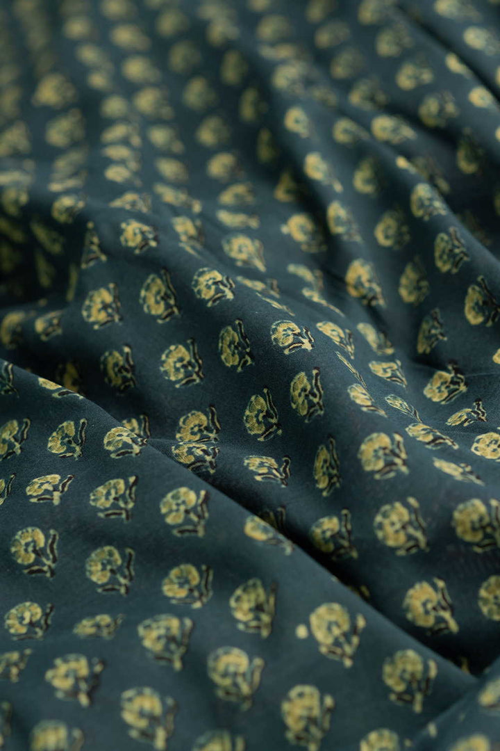 Block Printed Fabric - Matkatus 