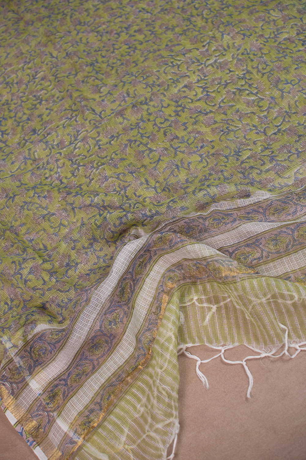 Dupattas - Makatus 