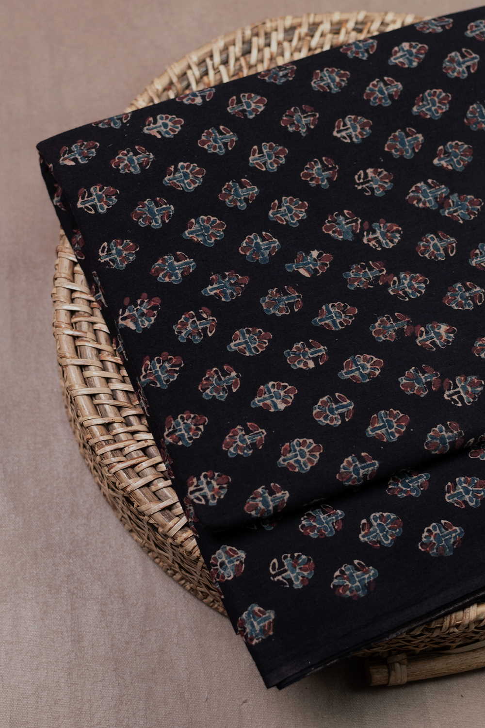 Ajrak Fabrics - Matkatus