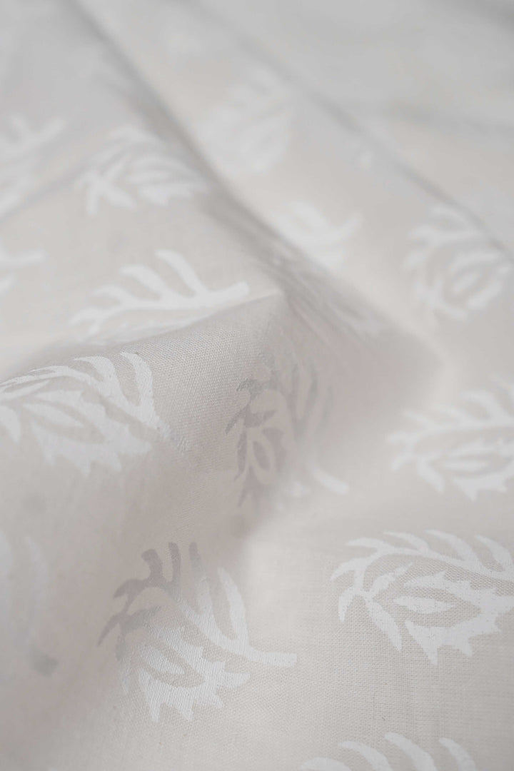 Coconut Cream Sanganeri Cotton Fabric - 0.9m