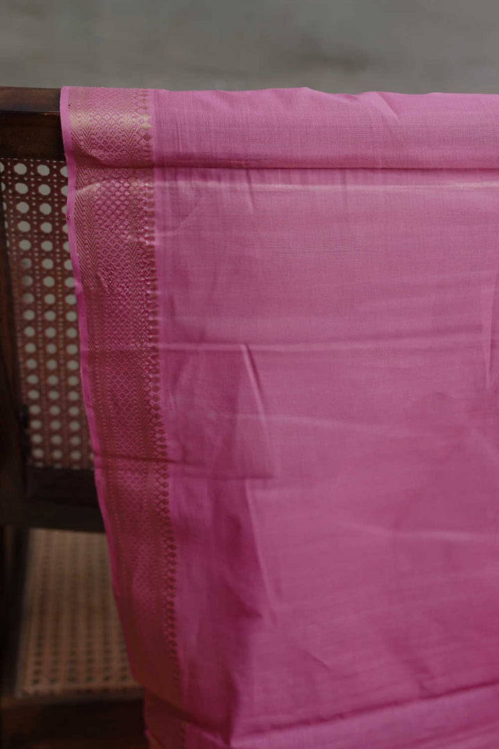 Border Fabrics - Matkatus 