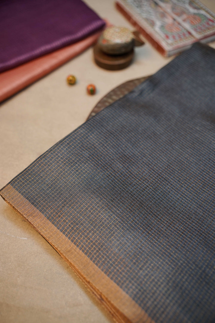 Handwoven Sraee-Matkatus 