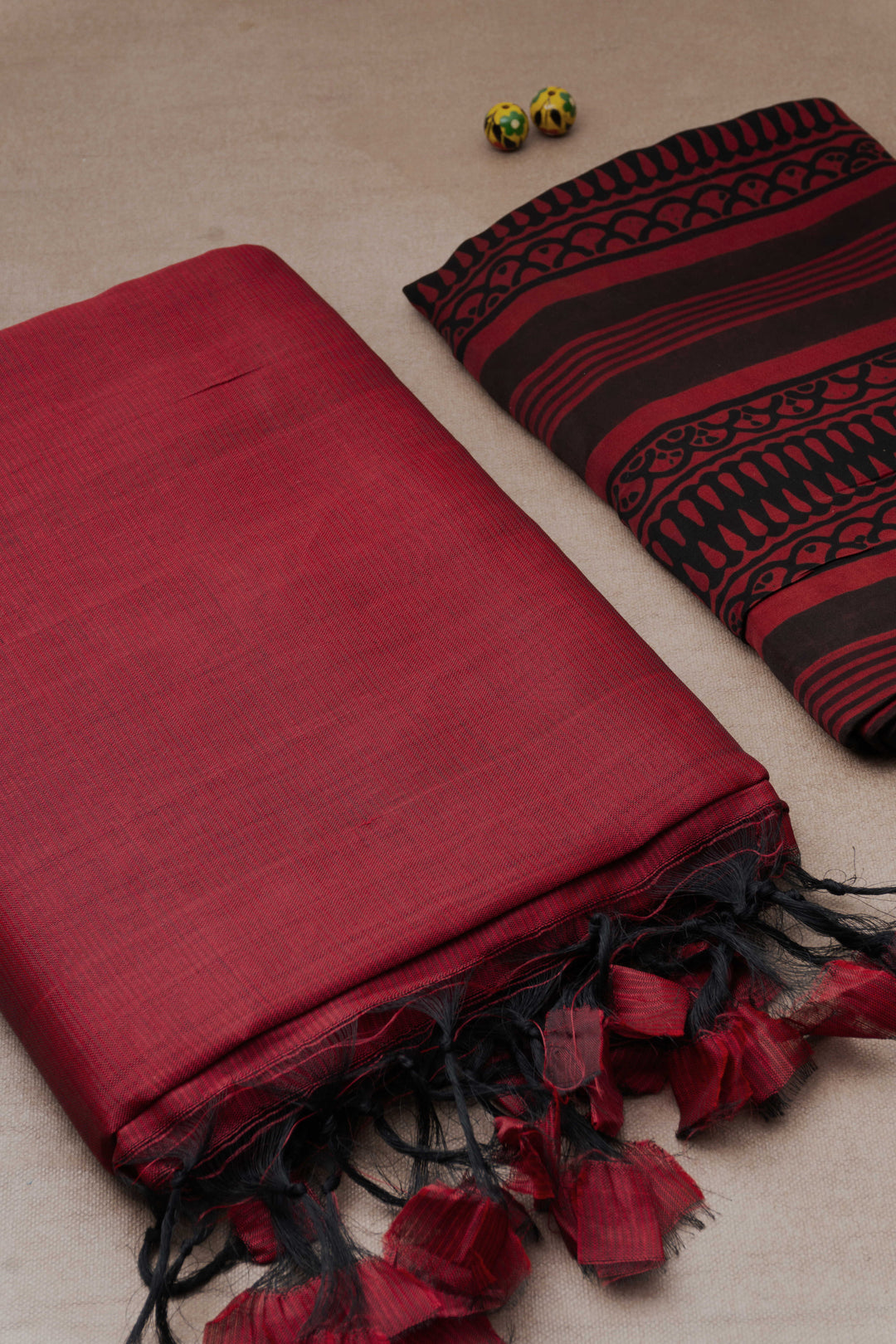 Perfectly Paired Sarees - Matkatus 