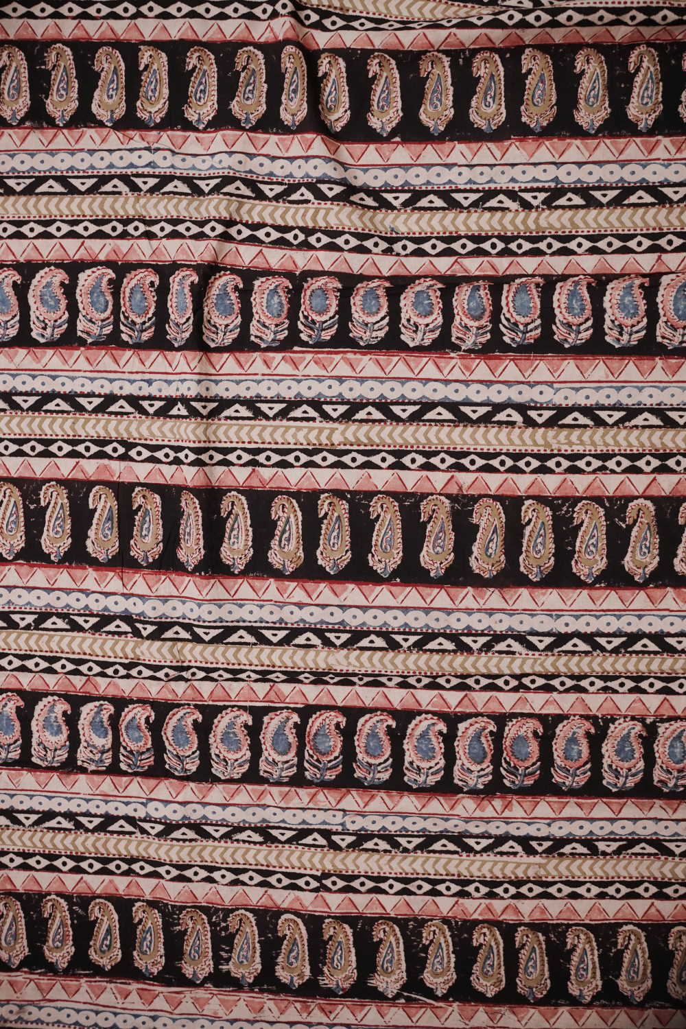 Paisley Patterned Printed kalamkari Cotton Fabric - 2.5m