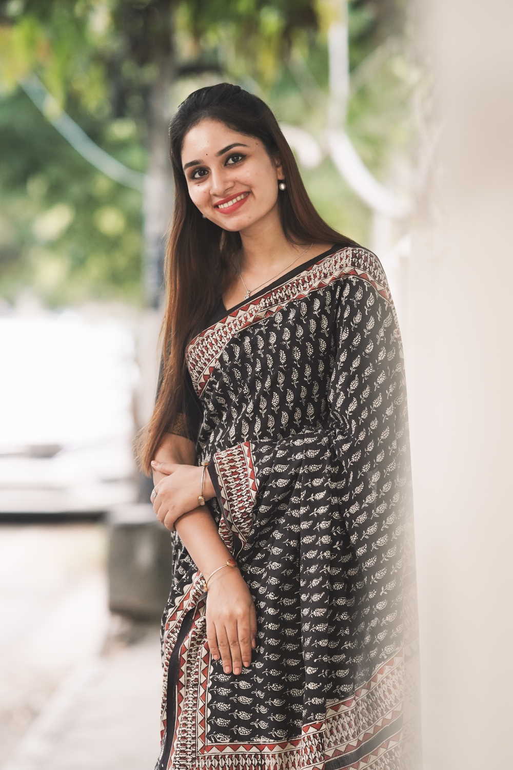 Leaf Butta on Black Block Printed Mul Cotton saree