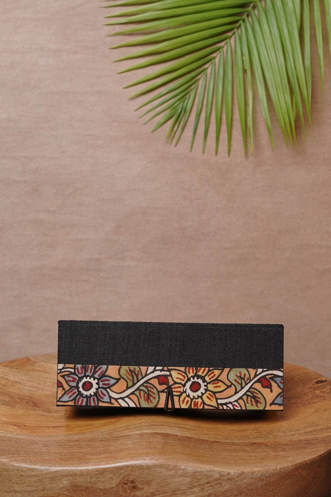 Painted Kalamkari Accessories - Matkatus 