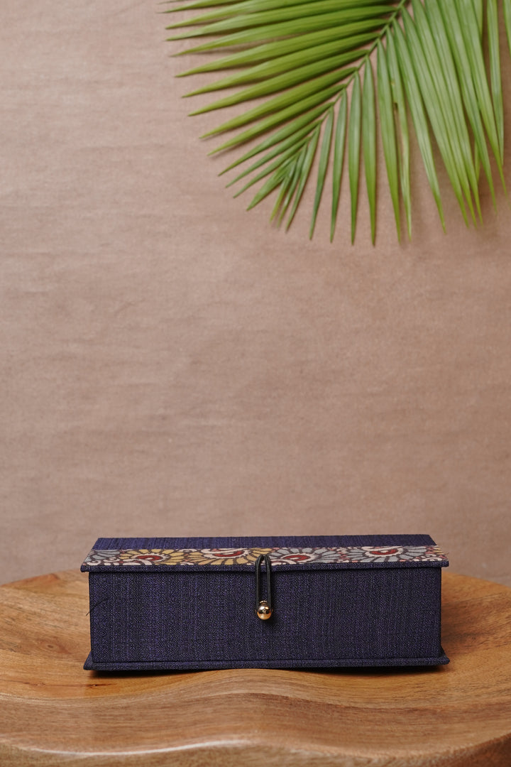 Kalamkari Accessories - Matkatus 