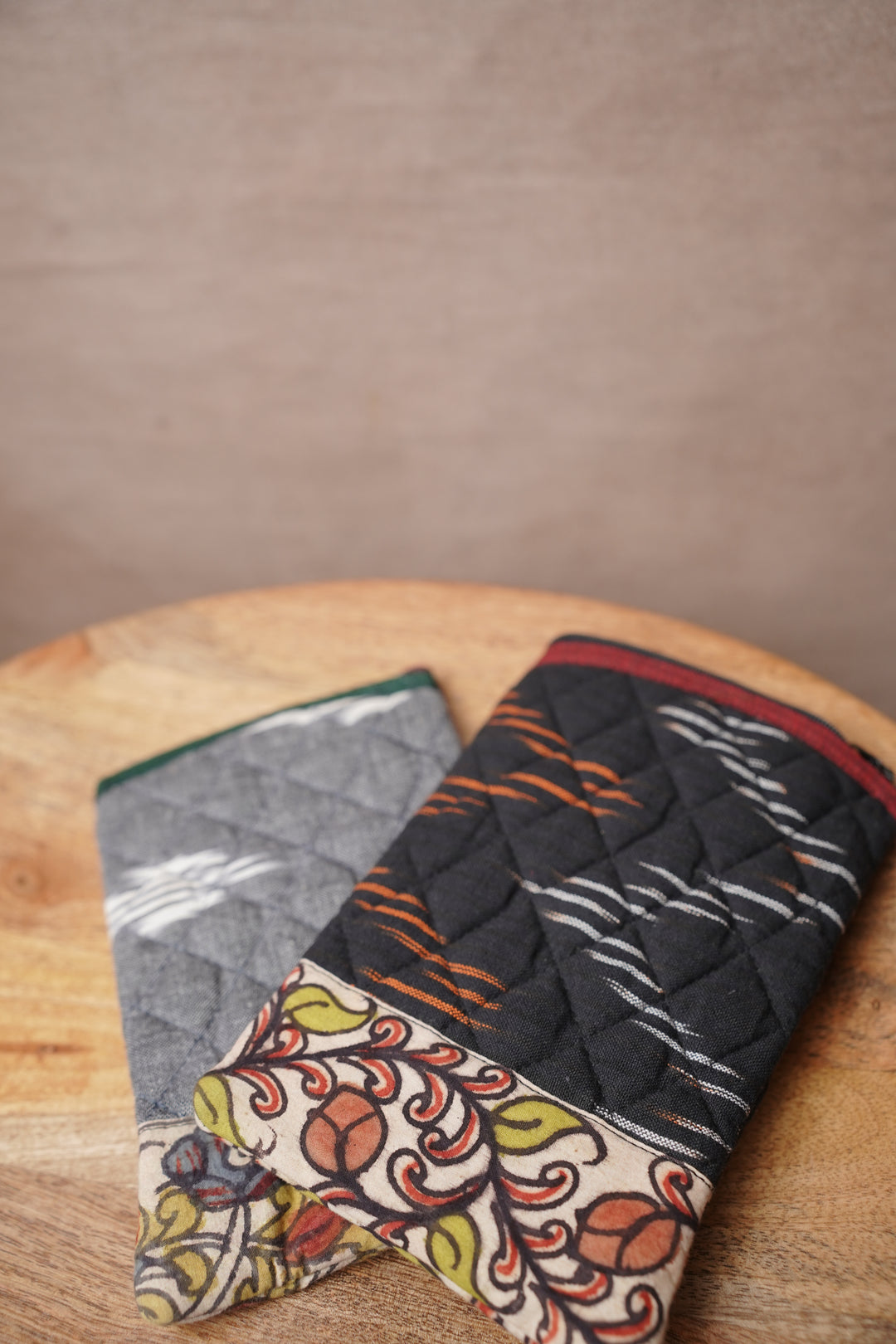 Painted Kalamkari Accessories - Matkatus 