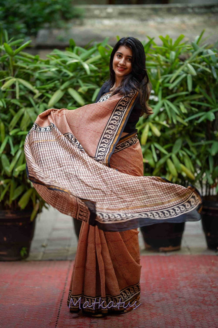 Maroon Checkered Block Printed Chanderi saree
