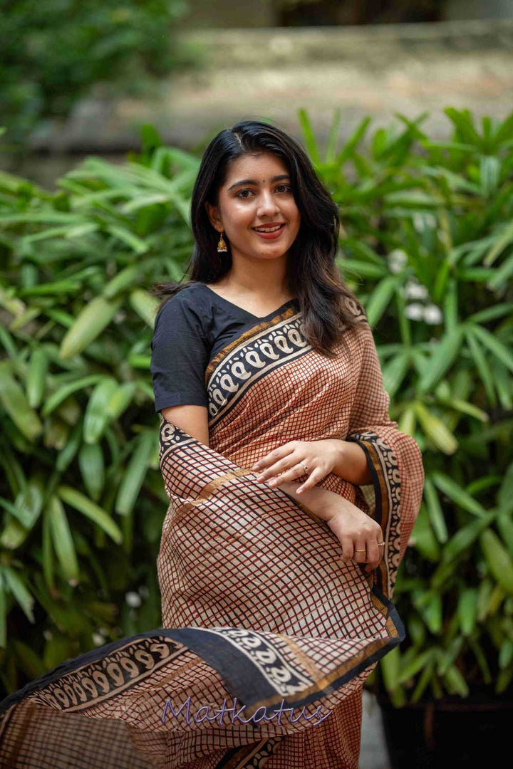 Maroon Checkered Block Printed Chanderi saree