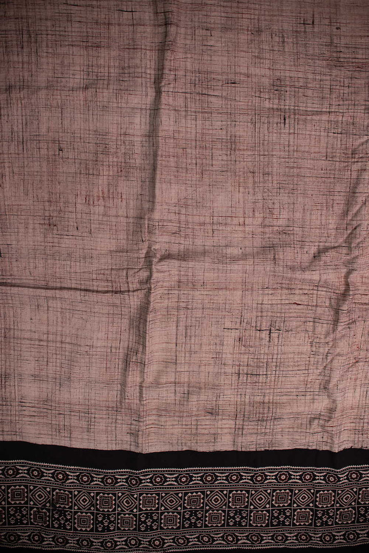 Ajrak Fabric - Matkatus 