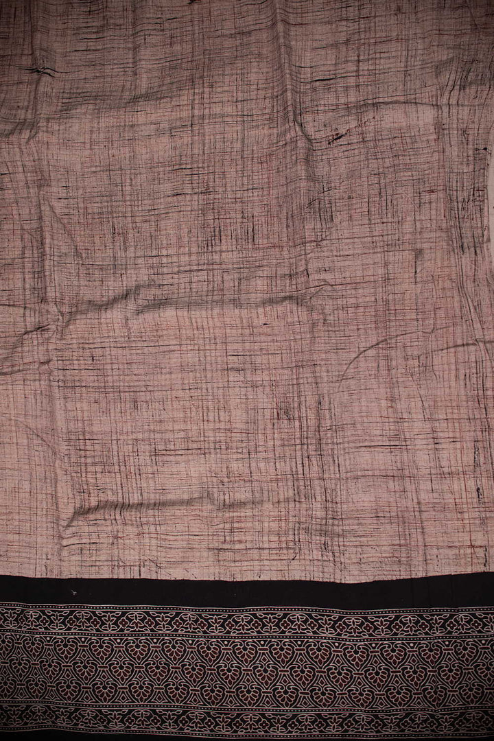 Ajrak Fabric - Matkatus 