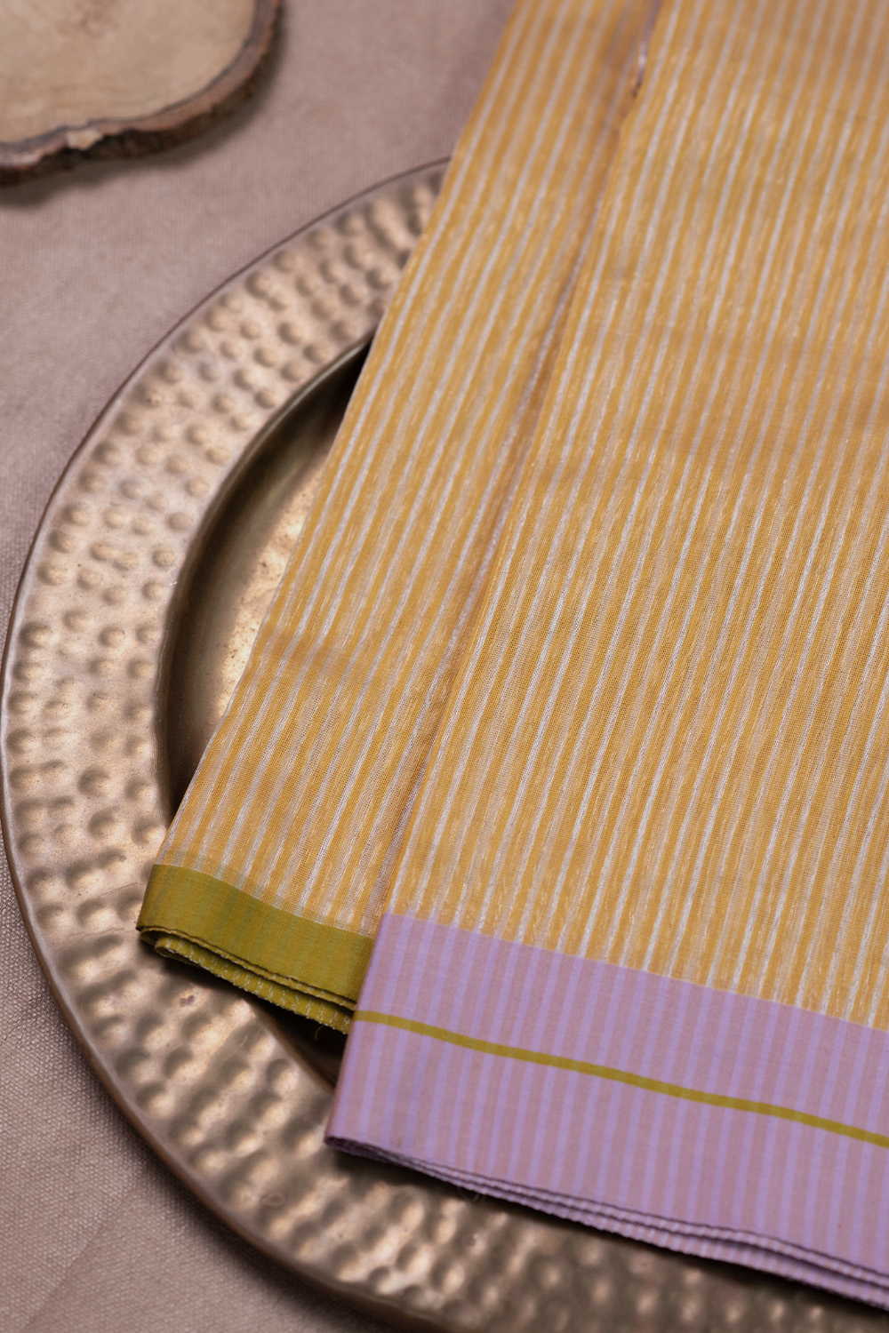 Glittery Yellow Maheshwari Silk Cotton saree