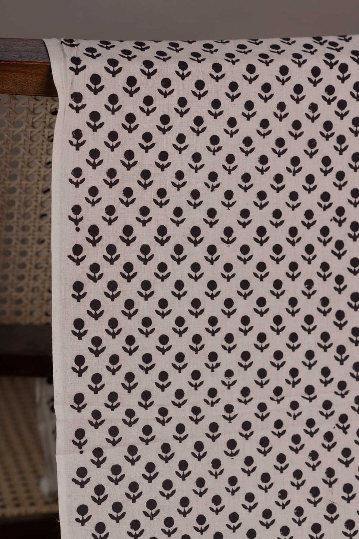 Ajrak Fabric - Matkatus