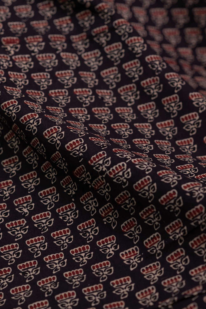 Block Printed Fabric - Matkatus 