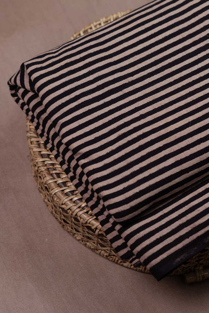 Ajrak Fabric - Matkatus