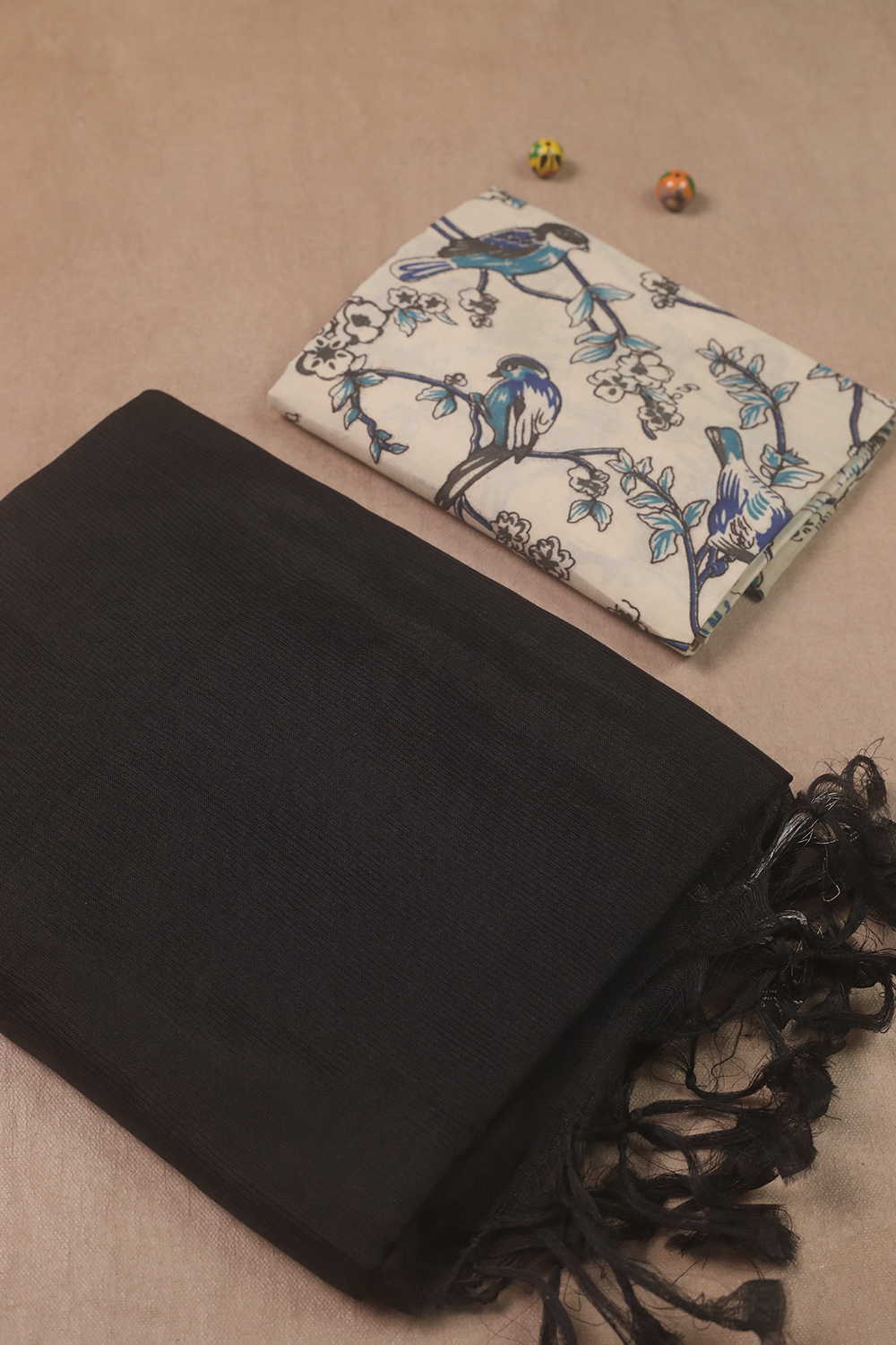 Sarees - Matkatus 