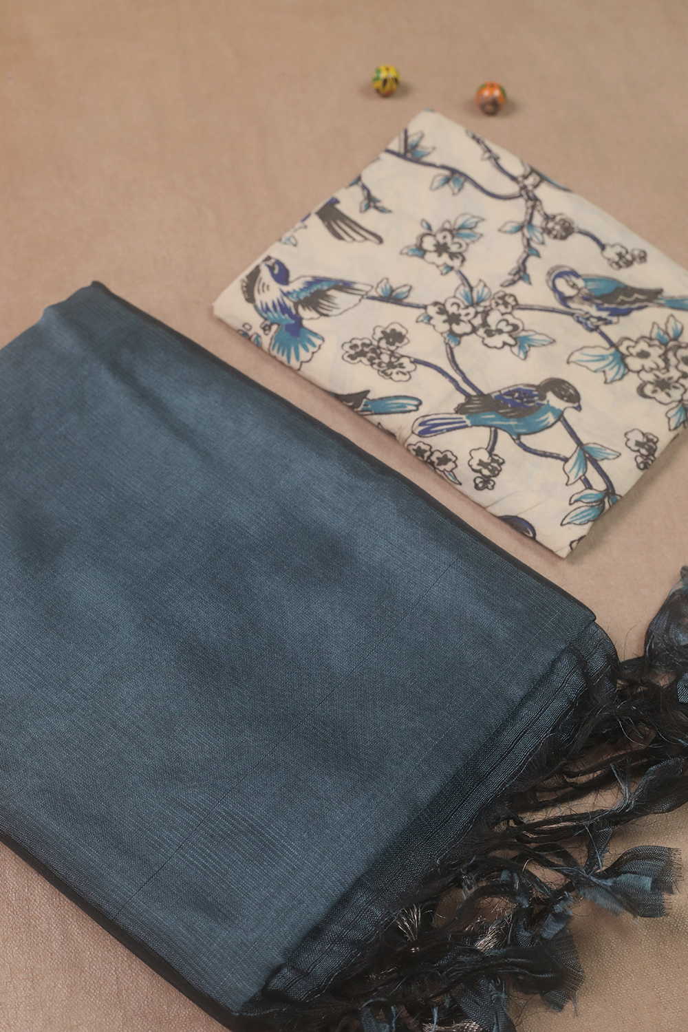 Sarees - Matkatus 