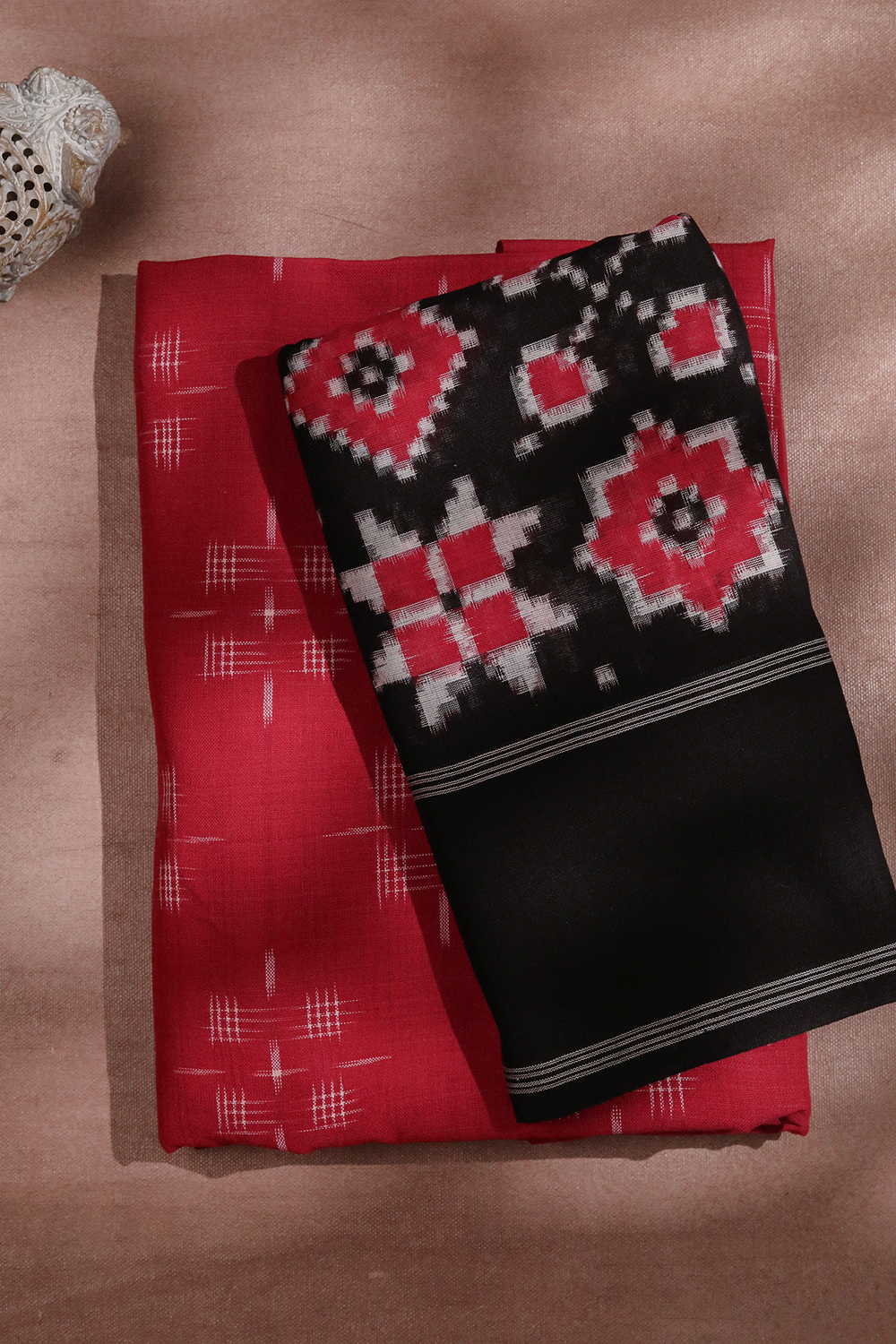 Top and Dupatta - Matkatus 