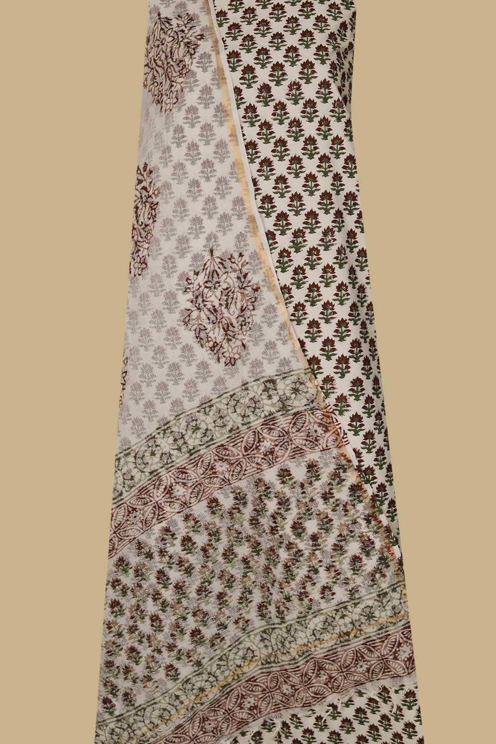 Cottoon Suits - Matkatus 
