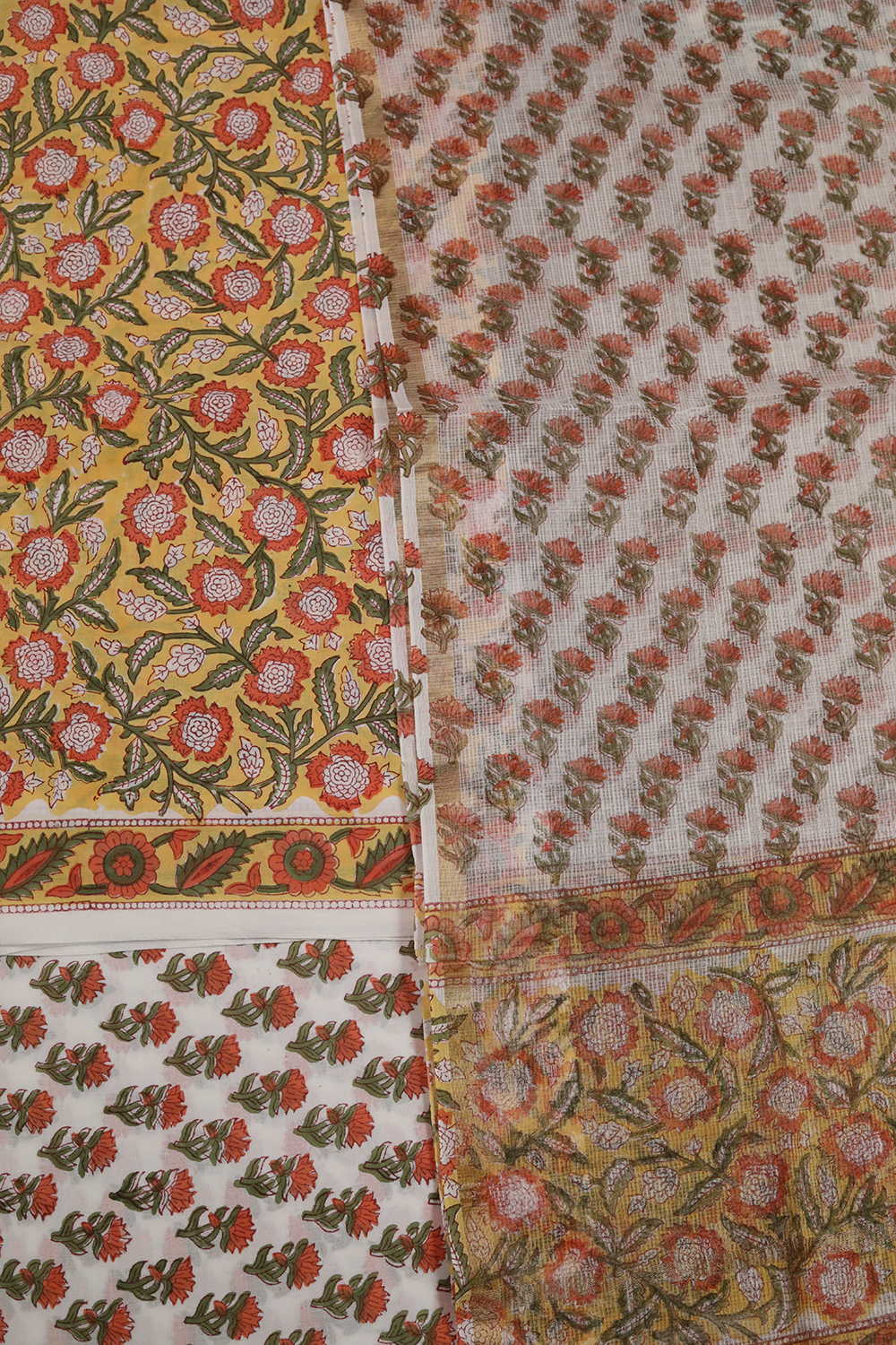 Unstitched Suits - Matkatus