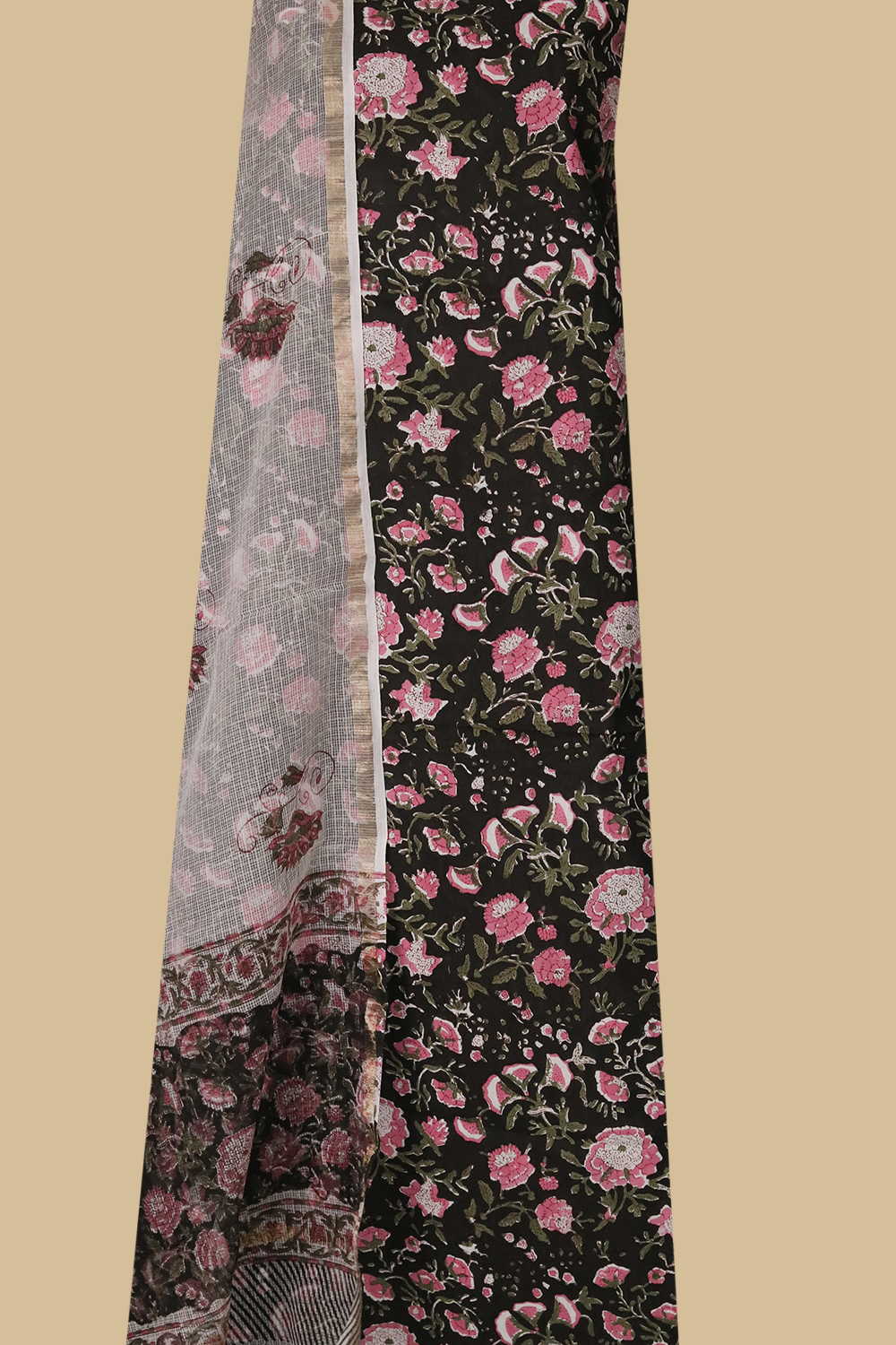 Cottoon Suits - Matkatus 