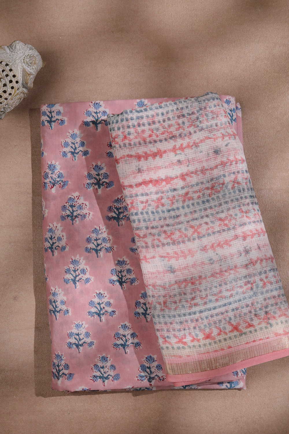 Top and Dupatta - Matkatus 