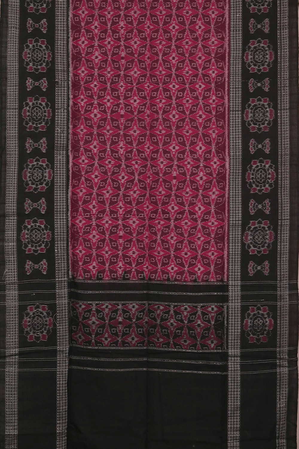 Top & Dupatta - Matkatus 