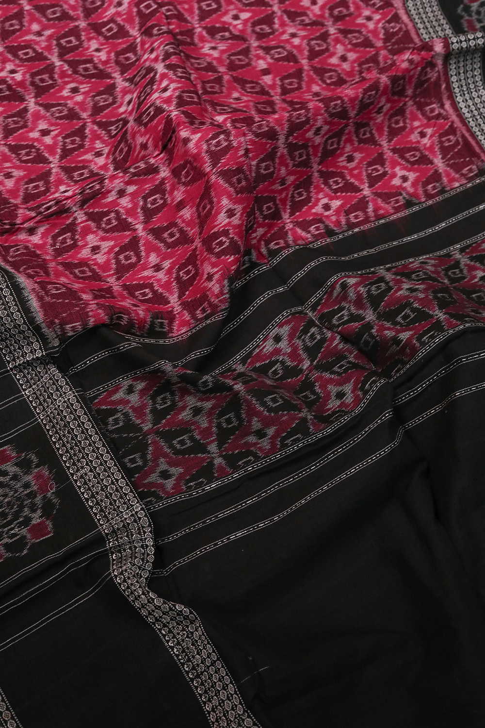 Ikat Dupatta - Matkatus 