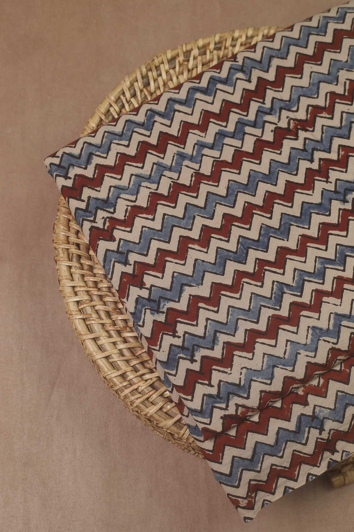 Ajrak Fabrics - Matkatus 