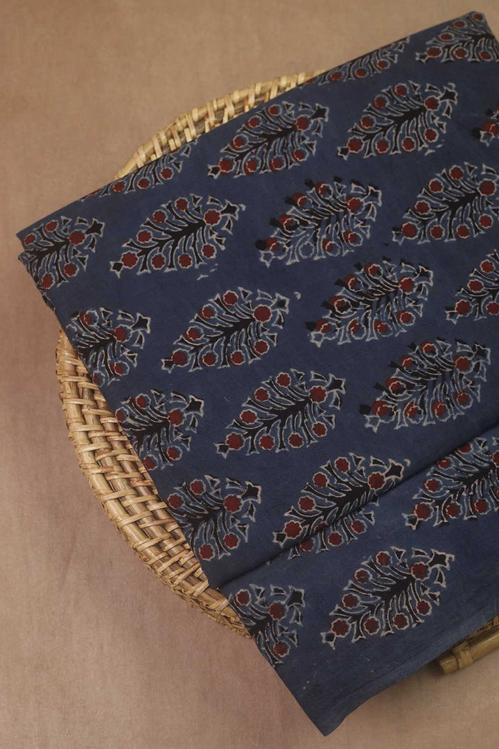 Ajrak Fabrics - Matkatus 