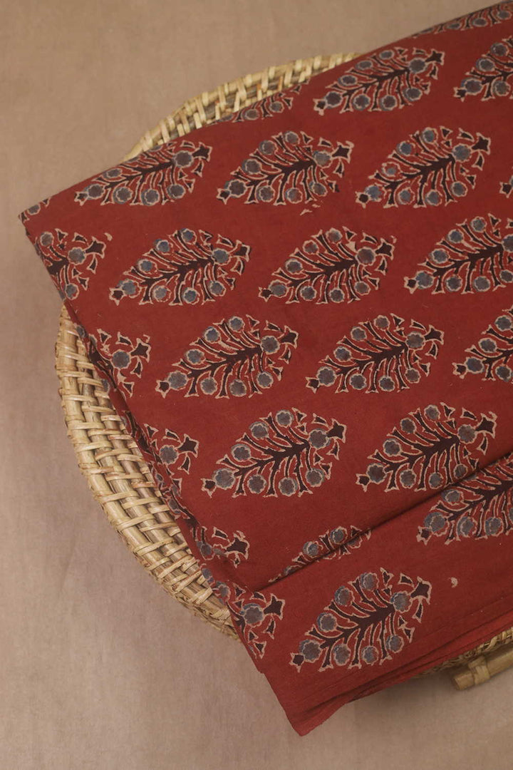 Ajrak Fabrics - Matkatus 